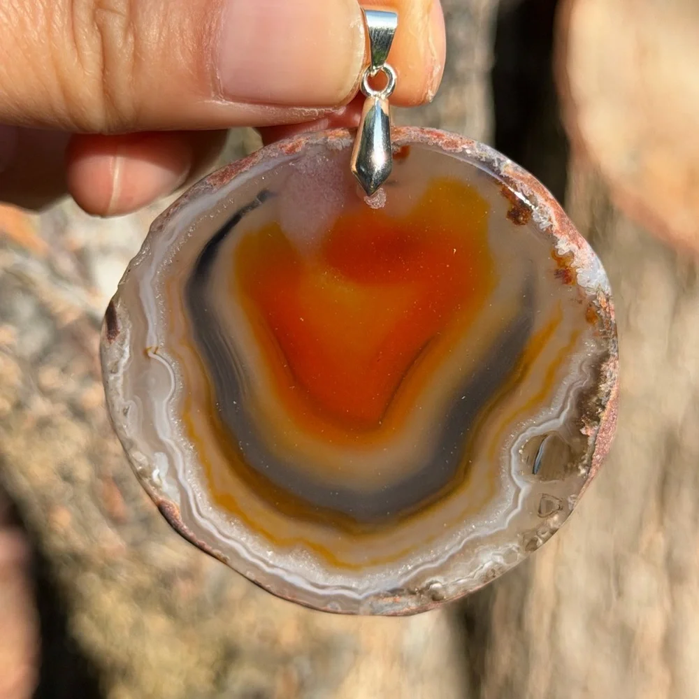 Sterling silver 925 stamped red brown banded agate pendant 0728‎